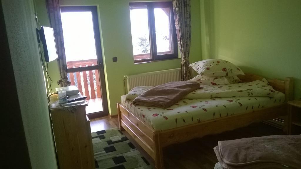 Casa Edy Hotel Kolibica Kültér fotó